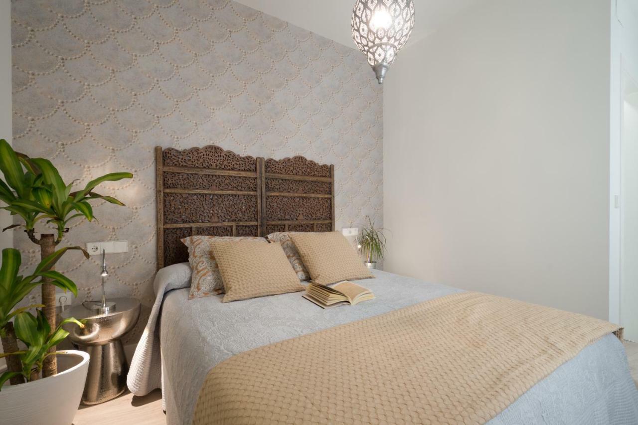 Central Deluxe Apartments Гранада Екстер'єр фото